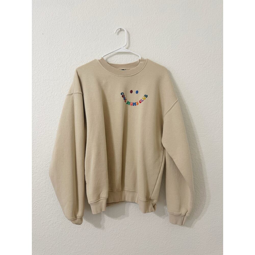 Cool Moms Club Graphic Fleece Sweatshirt Beige Crewneck Size Large - Picture 2 of 4